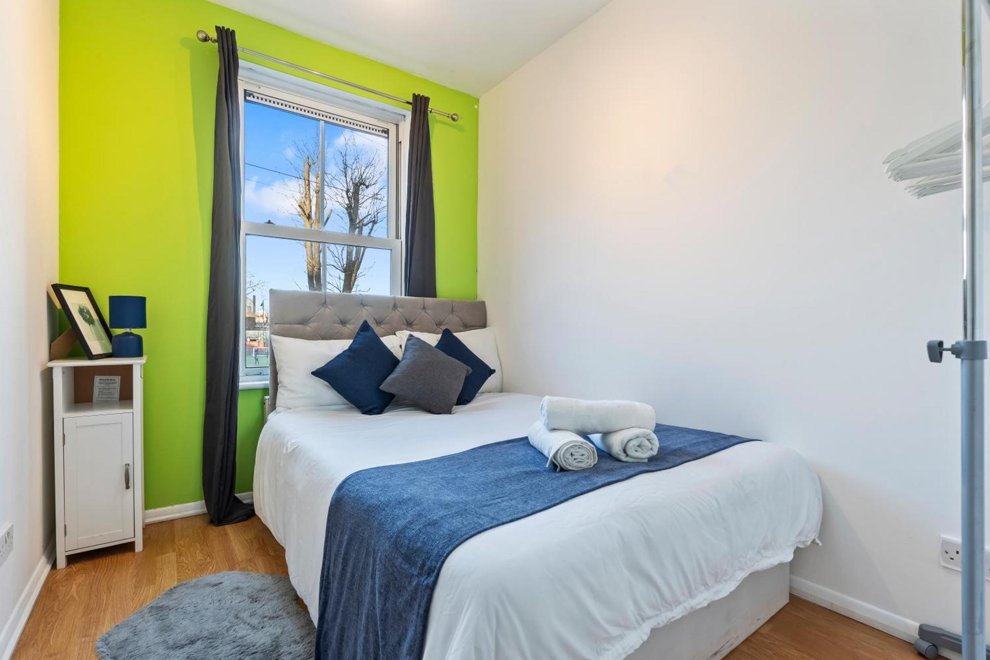 Comfy 4br House Close To Subway Londres