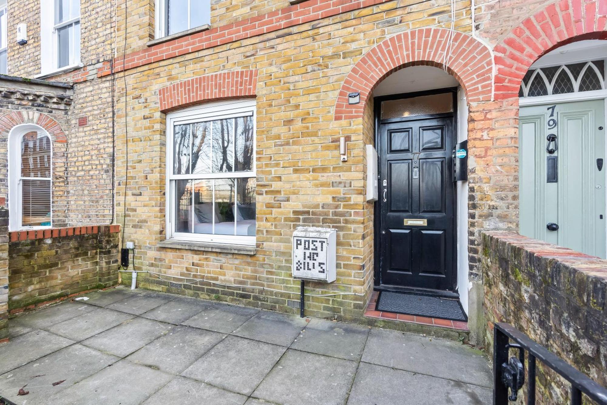 Hébergement de vacances Comfy 4bed House Close To Subway